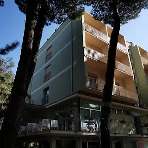 3* Hotel Pine Beach